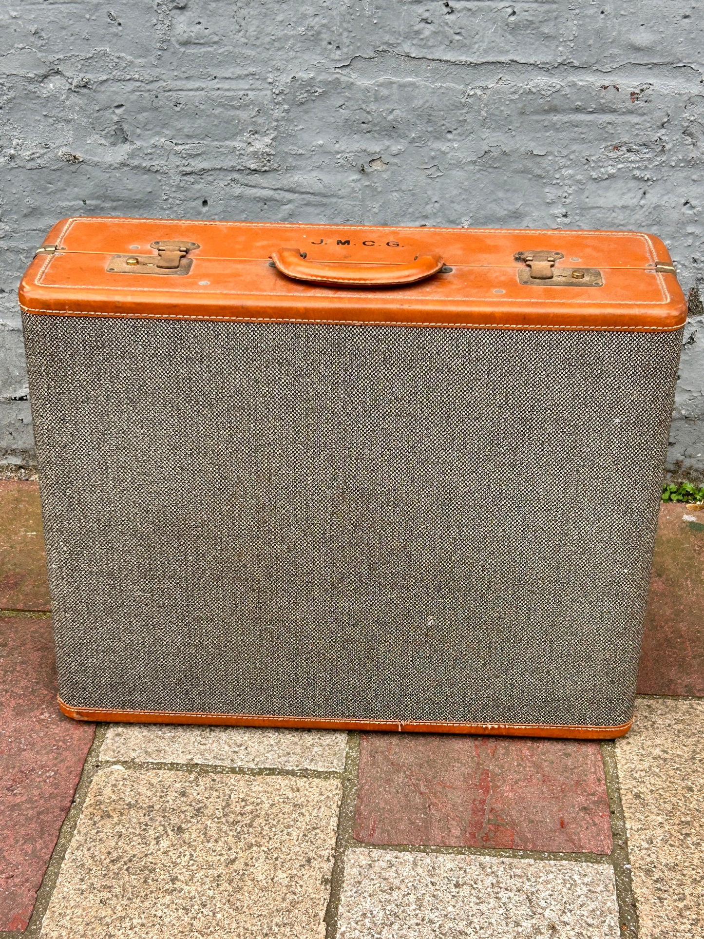 Vintage Mid Century Gentleman’s Suitcase